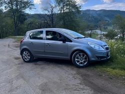Grigio Usata 2006 Opel Corsa Due volumi | 2500 € (Buon prezzo)