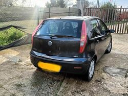 Marrone Usata 2003 Fiat Punto Tre volumi | 1600 €