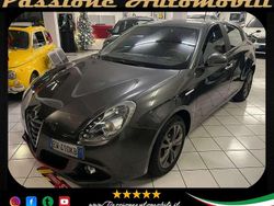 Grigio Usata 2014 Alfa Romeo Giulietta Distinctive Tre volumi | 5990 € (Buon prezzo)