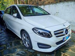 Bianco Usata 2015 Mercedes B180 Monovolume | 12.800 € (Buon prezzo)