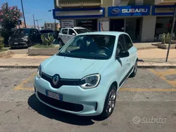 Blu Usata 2022 Renault Twingo Zen Due volumi | 10.500 € (Ottimo prezzo)