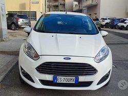 Bianco Usata 2013 Ford Fiesta Tre volumi | 5600 €