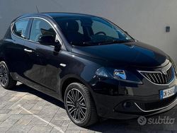 Usata 2023 Lancia Ypsilon Gold Due volumi | 11.500 € (Buon prezzo)