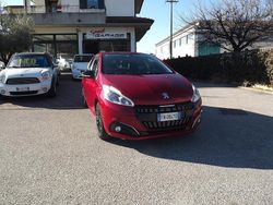 Rosso Usata 2018 Peugeot 208 Allure Due volumi | 9900 € (Buon prezzo)