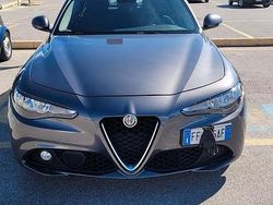 Grigio Usata 2016 Alfa Romeo Giulia Tre volumi | 12.500 € (Super prezzo)