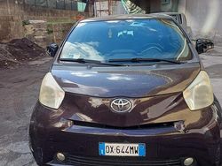 Usata 2010 Toyota iQ Due volumi | 3999 €