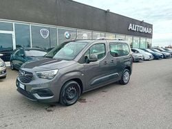 Grigio Usata 2019 Opel Combo Life S Monovolume | 12.900 € (Buon prezzo)
