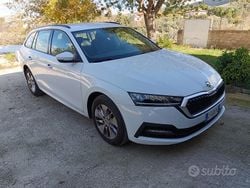 Usata 2021 Skoda Octavia Station wagon | 17.500 € (Ottimo prezzo)