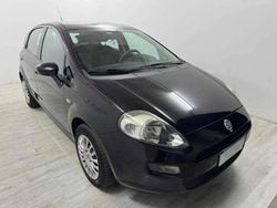 Grigio Usata 2014 Fiat Punto Lounge Tre volumi | 5200 € (Buon prezzo)