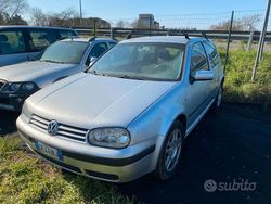 Grigio Usata 2004 VW Golf IV Comfortline Tre volumi | 1000 € (Super prezzo)