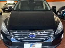Nero Usata 2014 Volvo XC60 R-Design Momentum SUV | 14.300 € (Buon prezzo)