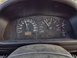 Grigio Usata 2003 Opel Agila Due volumi | 1000 € (Buon prezzo)