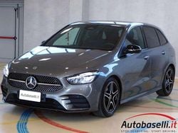 Grigio Usata 2023 Mercedes B180 AMG Line Premium Monovolume | 30.900 € (Buon prezzo)