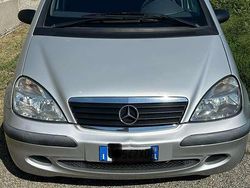 Argento Usata 2002 Mercedes A140 Classic Monovolume | 3000 € (Cara)