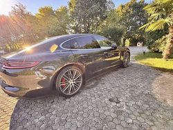 Grigio Usata 2017 Porsche Panamera Tre volumi | 44.000 € (Molto cara)
