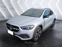 Argento Usata 2022 Mercedes GLA200 SUV | 34.000 € (Buon prezzo)