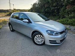 Usata 2016 VW Golf Tre volumi | 15.900 €