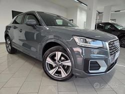 Grigio scuro Usata 2020 Audi Q2 Admired SUV | 21.900 € (Buon prezzo)