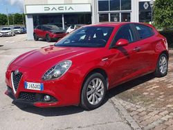 Rosso Usata 2017 Alfa Romeo Giulietta Business Due volumi | 11.900 € (Ottimo prezzo)