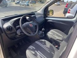 Bianco Usata 2016 Fiat Fiorino Monovolume | 7000 €