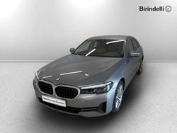 Grigio Usata 2022 BMW 520 Tre volumi | 35.900 € (Buon prezzo)