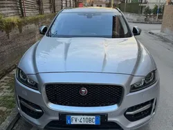 Usata 2018 Jaguar F-Pace R-Sport SUV | 20.000 € (Cara)