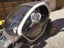 Nero Usata 2013 Renault Twizy Due volumi | 3500 € (Buon prezzo)