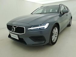 Grigio Usata 2021 Volvo V60 Business Edition Station wagon | 18.990 € (Ottimo prezzo)