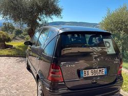 Nero Usata 2001 Mercedes A170 Tre volumi | 2500 € (Molto cara)