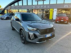Grigio Nuova 2025 Peugeot 2008 GT SUV | 26.900 € (Buon prezzo)