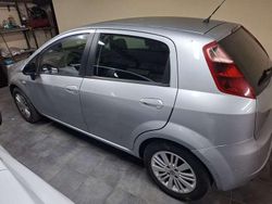Usata 2008 Fiat Grande Punto Emotion Due volumi | 3000 € (Buon prezzo)