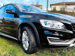 Nero Usata 2016 Volvo V60 CC Station wagon | 13.500 €