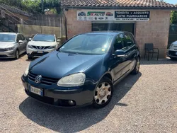 Usata 2007 VW Golf V Comfortline Tre volumi | 3000 € (Buon prezzo)