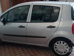 Usata 2009 Renault Modus Monovolume | 5500 € (Molto cara)