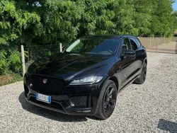 Usata 2020 Jaguar F-Pace Chequered Flag SUV | 27.900 € (Buon prezzo)