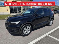 Onyx black Nuova 2025 Volvo XC40 SUV | 32.800 € (Buon prezzo)