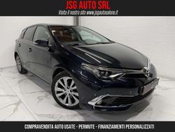 Blu/azzurro Usata 2017 Toyota Auris Style Tre volumi | 9900 € (Buon prezzo)