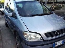 N.d. Usata 2002 Opel Zafira Elegance Monovolume | 1900 € (Buon prezzo)