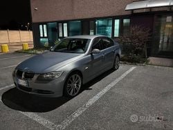 Grigio Usata 2006 BMW 320 Tre volumi | 4800 € (Buon prezzo)