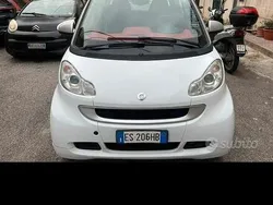Usata 2012 Smart ForTwo Coupé Due volumi | 5600 € (Buon prezzo)