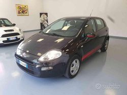 Nero Usata 2015 Fiat Punto Due volumi | 7300 € (Molto cara)