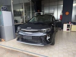 Nero Usata 2024 Kia Stonic Style SUV | 17.500 € (Buon prezzo)