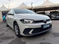 Beige Usata 2022 VW Polo Style Tre volumi | 13.890 € (Buon prezzo)