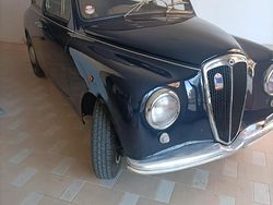 Blu Usata 1955 Lancia Appia Tre volumi | 14.900 €