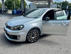 Grigio Usata 2009 VW Golf VI GTI Tre volumi | 9900 € (Buon prezzo)