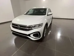 Bianco Nuova 2024 VW T-Roc R-line SUV | 26.800 € (Buon prezzo)