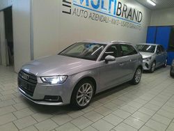 Argento metallizzato Usata 2019 Audi A3 Design Tre volumi | 20.900 € (Buon prezzo)