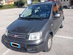 Grigio Usata 2012 Fiat Panda Dynamic Due volumi | 5000 € (Buon prezzo)
