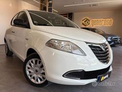 Bianco Usata 2012 Lancia Ypsilon Gold Due volumi | 6990 € (Buon prezzo)