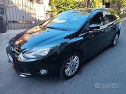 Nero Usata 2014 Ford Focus Titanium Station wagon | 3500 € (Buon prezzo)